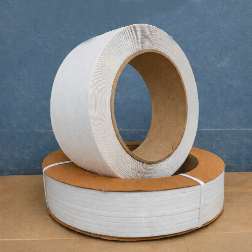 White PP Strapping Roll